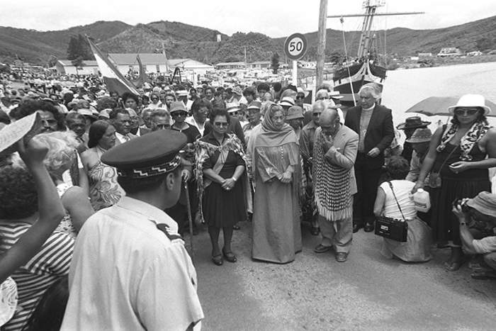 Tuaiwa Hautai &quot;Eva&quot; Rickard leads protestors across the bridge at Waitangi, on Waitangi day 1984. Photograph by Gil Hanly. PH-2015-2-GH538-33